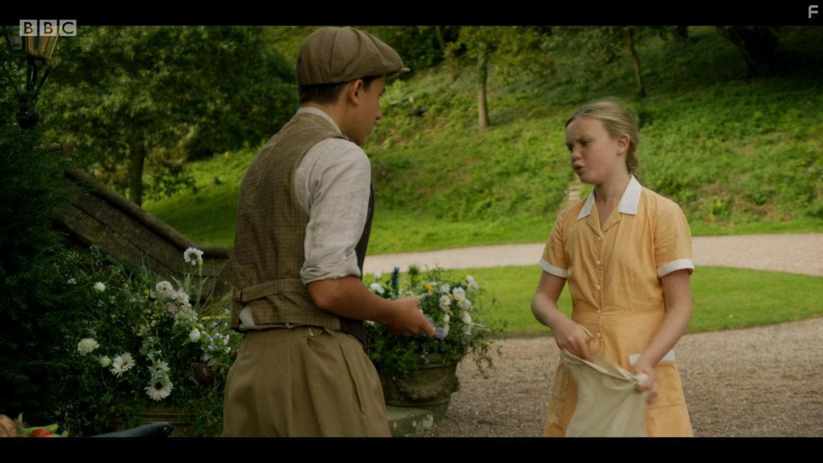 Jude Harper Wrobel and Danya Griver in Malory Towers (2020)