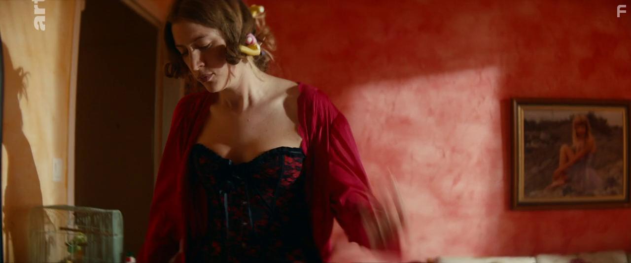 Sigrid Bouaziz in Aurore (2017)