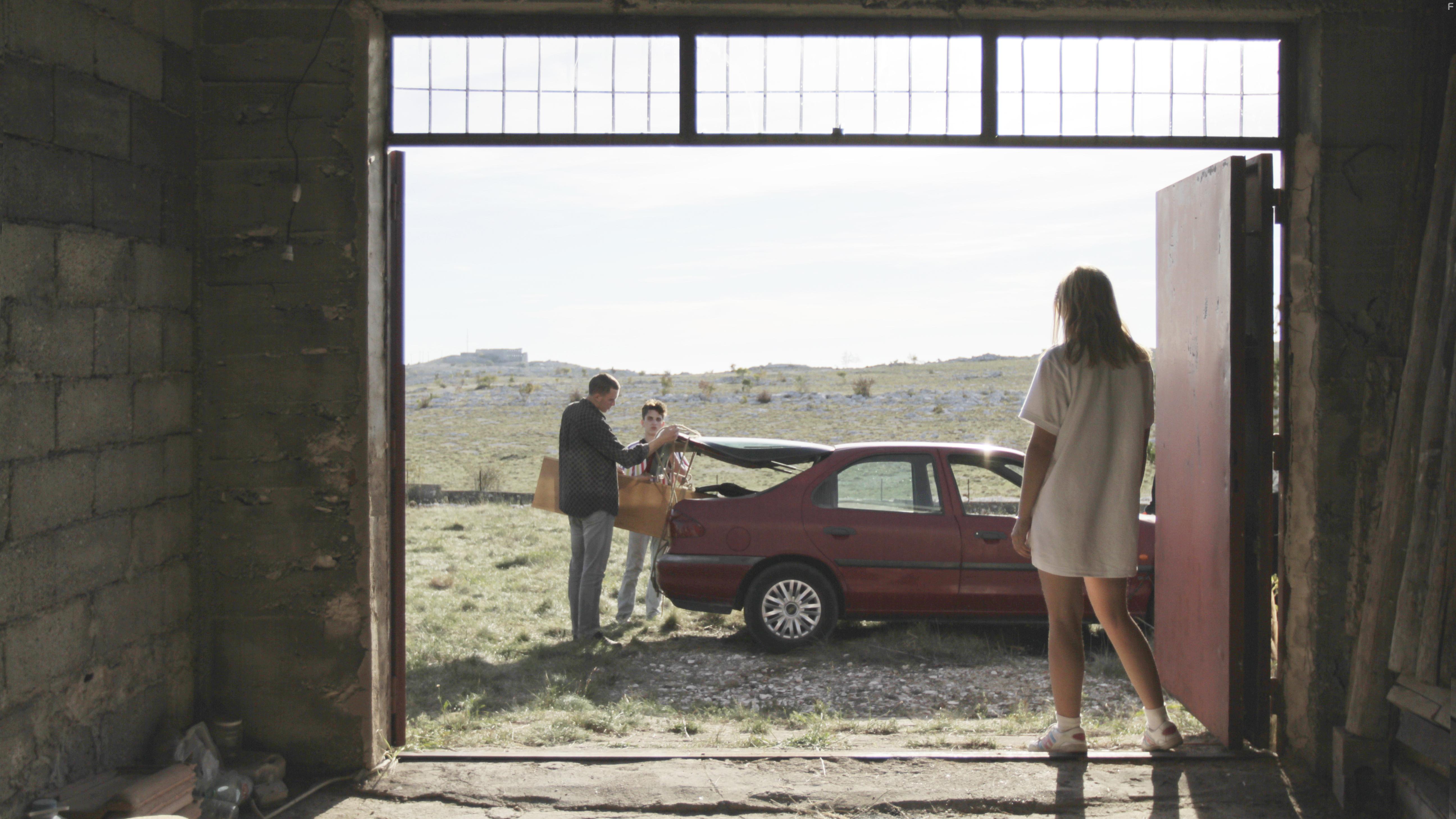 Sara Luna Zoric, Lazar Dragojevic, and Ernad Prnjavorac in Take Me Somewhere Nice (2019)