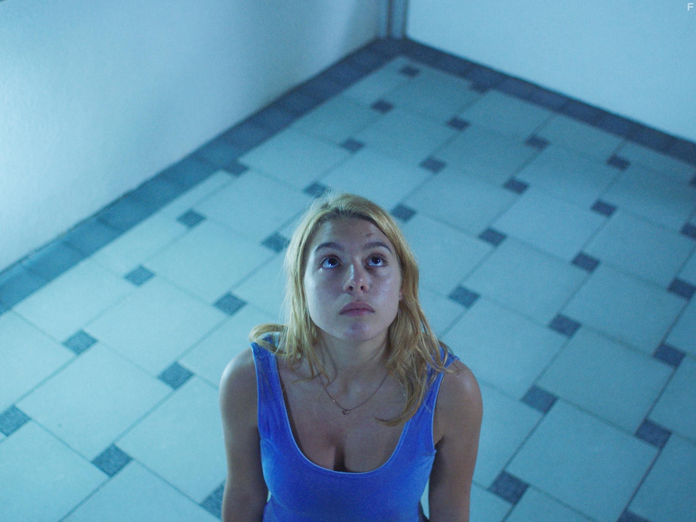 Sara Luna Zoric in Take Me Somewhere Nice (2019)