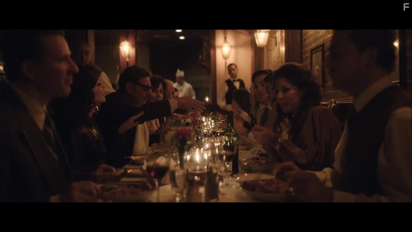 Sergio Castellitto in Mafia Inc (2019)