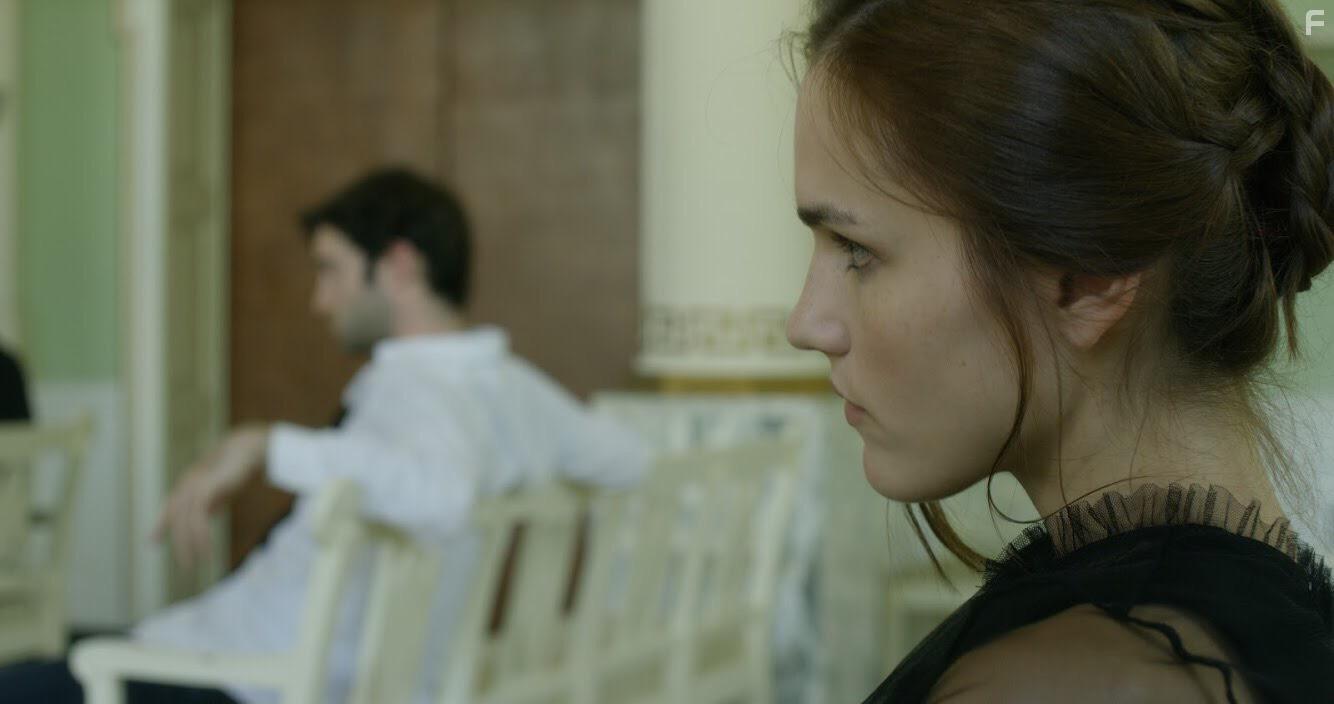 Cillian O'Sullivan and Victoria Meade in Misty Button (2019)