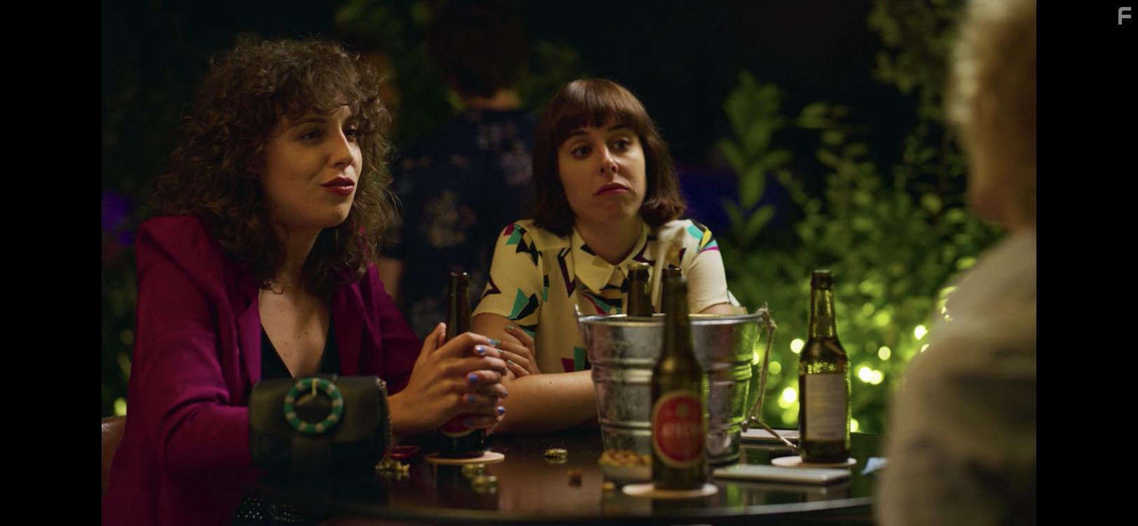 Silma Lpez and Paula Malia in Valeria (2020)