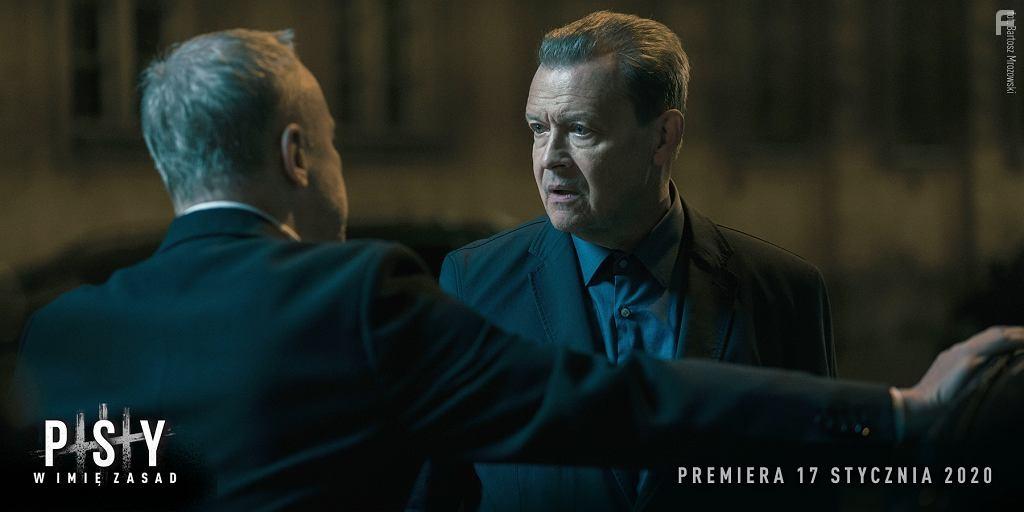 Jan Frycz and Boguslaw Linda in Psy 3: W imie zasad (2020)