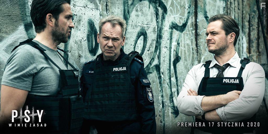 Miroslaw Baka, Marcin Dorocinski, and Tomasz Schuchardt in Psy 3: W imie zasad (2020)