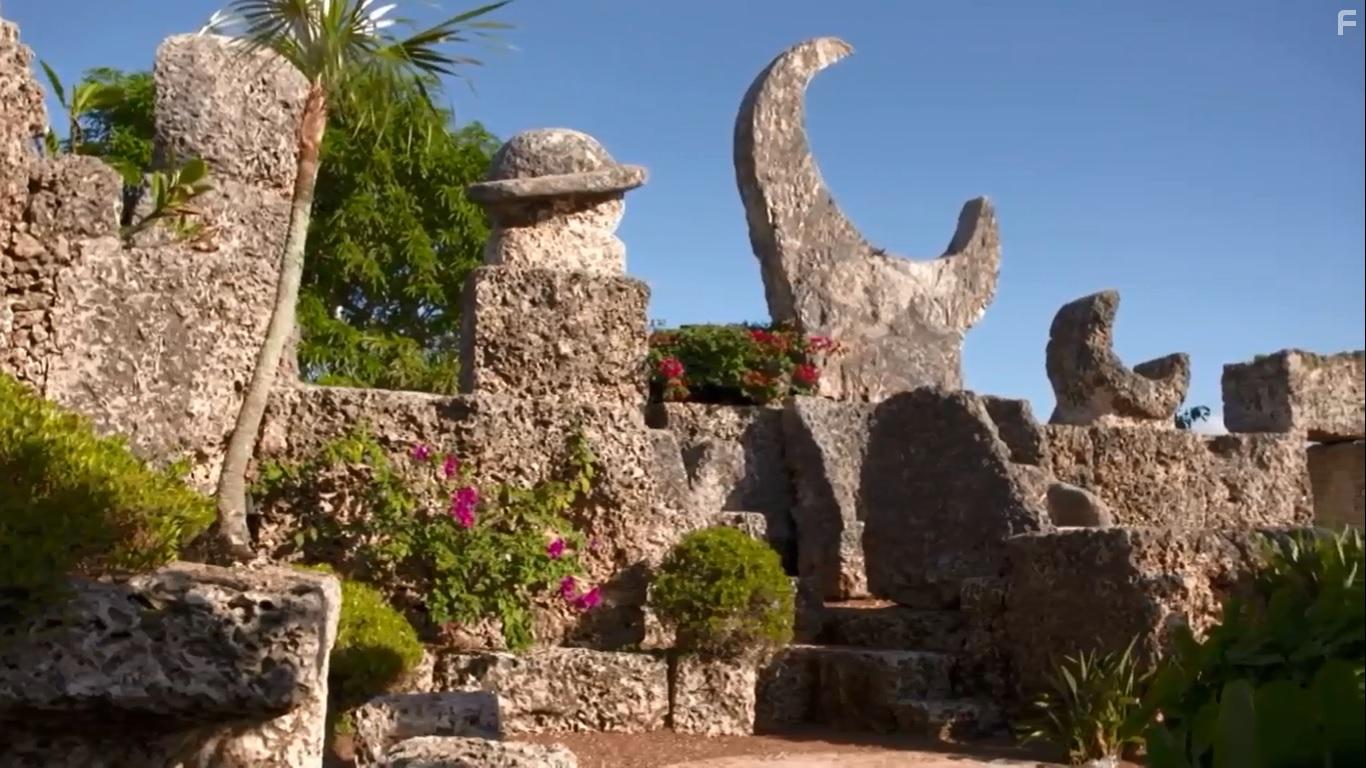 Legendary Locations: Slave to Love (2019)