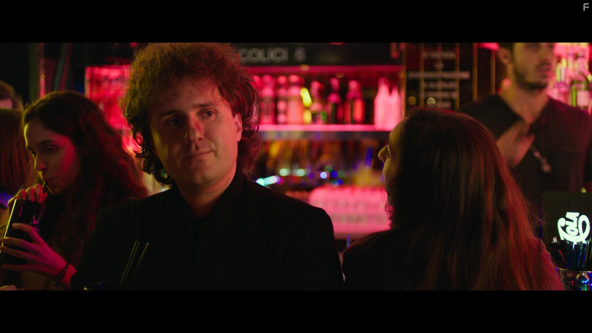 Alessandro Tamburini in Ci vuole un fisico (2018)