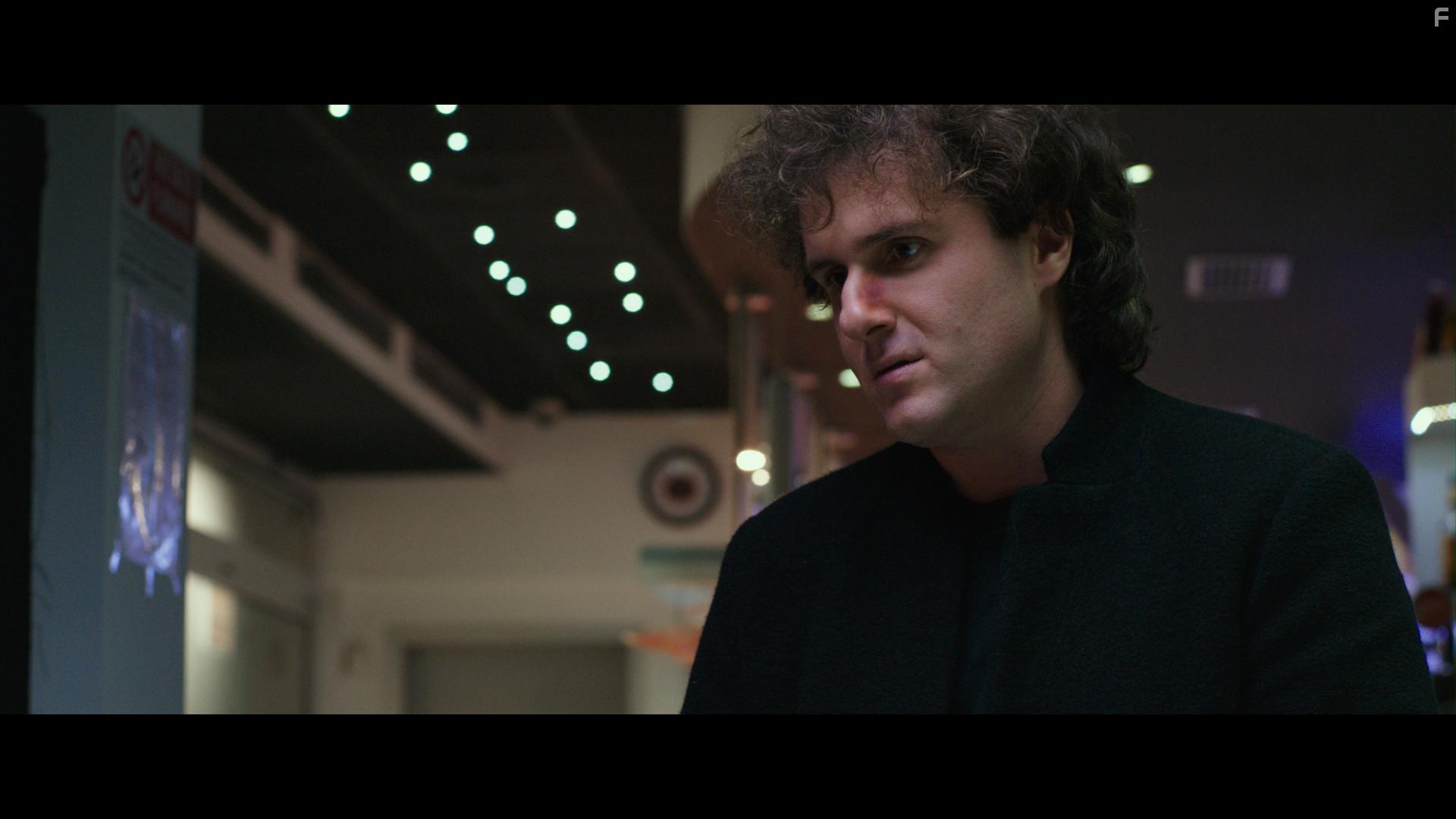 Alessandro Tamburini in Ci vuole un fisico (2018)