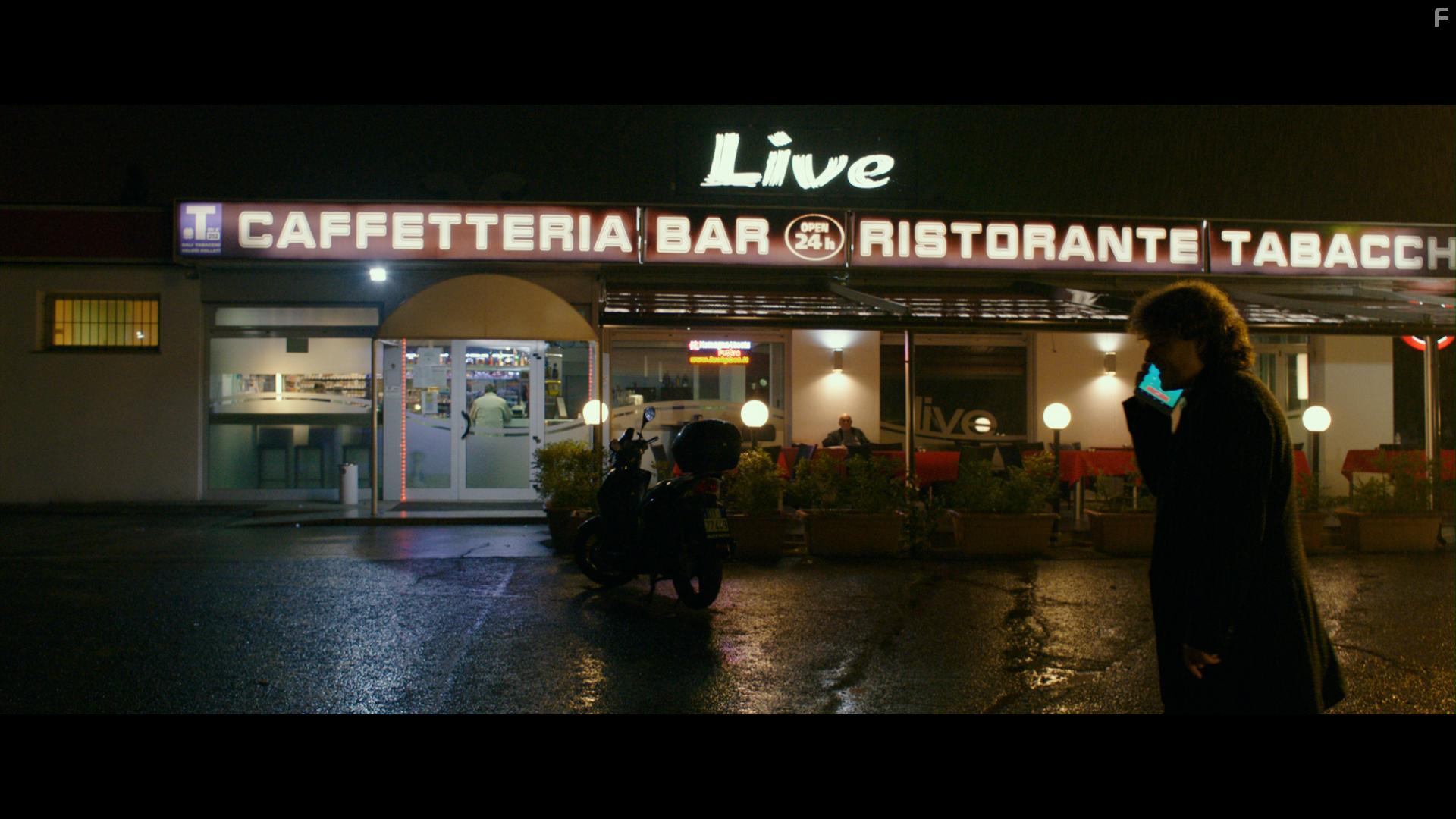 Alessandro Tamburini in Ci vuole un fisico (2018)