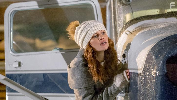 Candace Cameron Bure in Dead Over Heels: An Aurora Teagarden Mystery (2017)