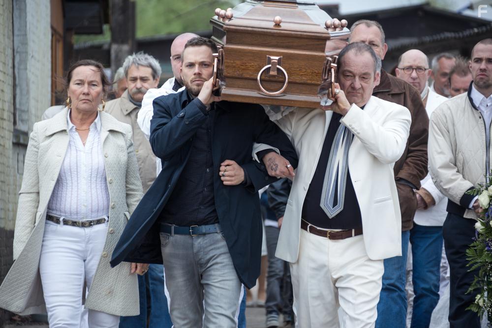 Marie-Louise Stheins, Teun Luijkx, and Steef Cuijpers in Fenix (2018)