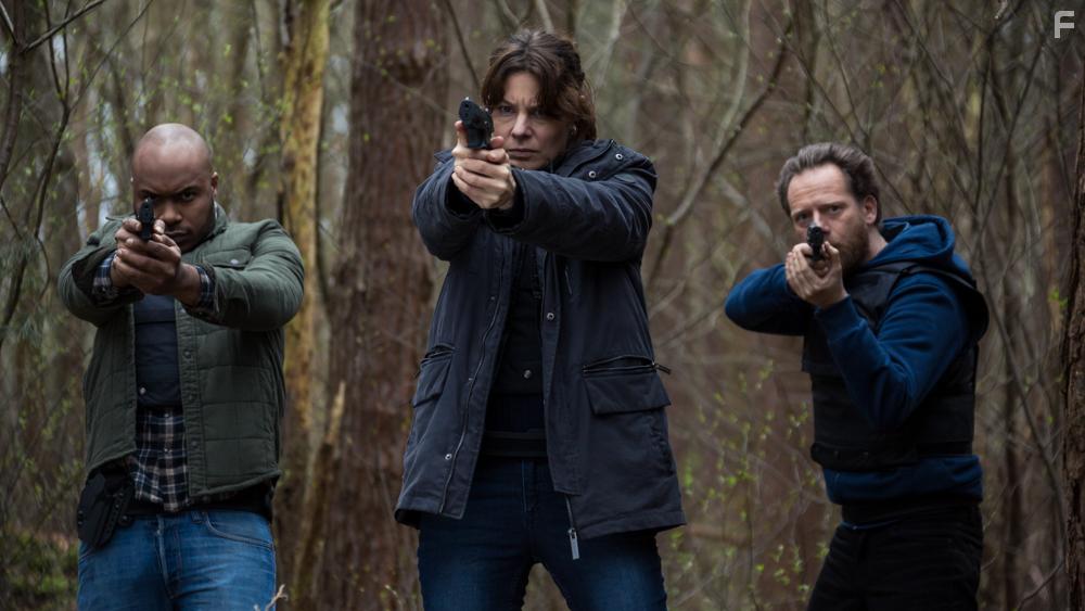 Rifka Lodeizen in Fenix (2018)