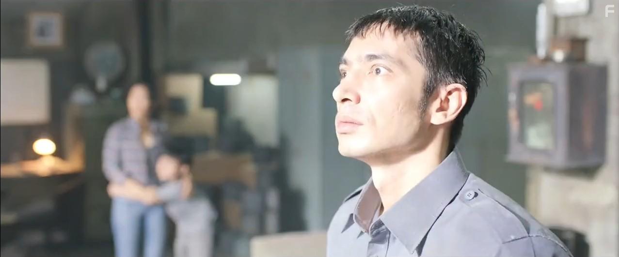 Bimasena Prisai Susilo, Abimana Aryasatya, and Tara Basro in Gundala (2019)