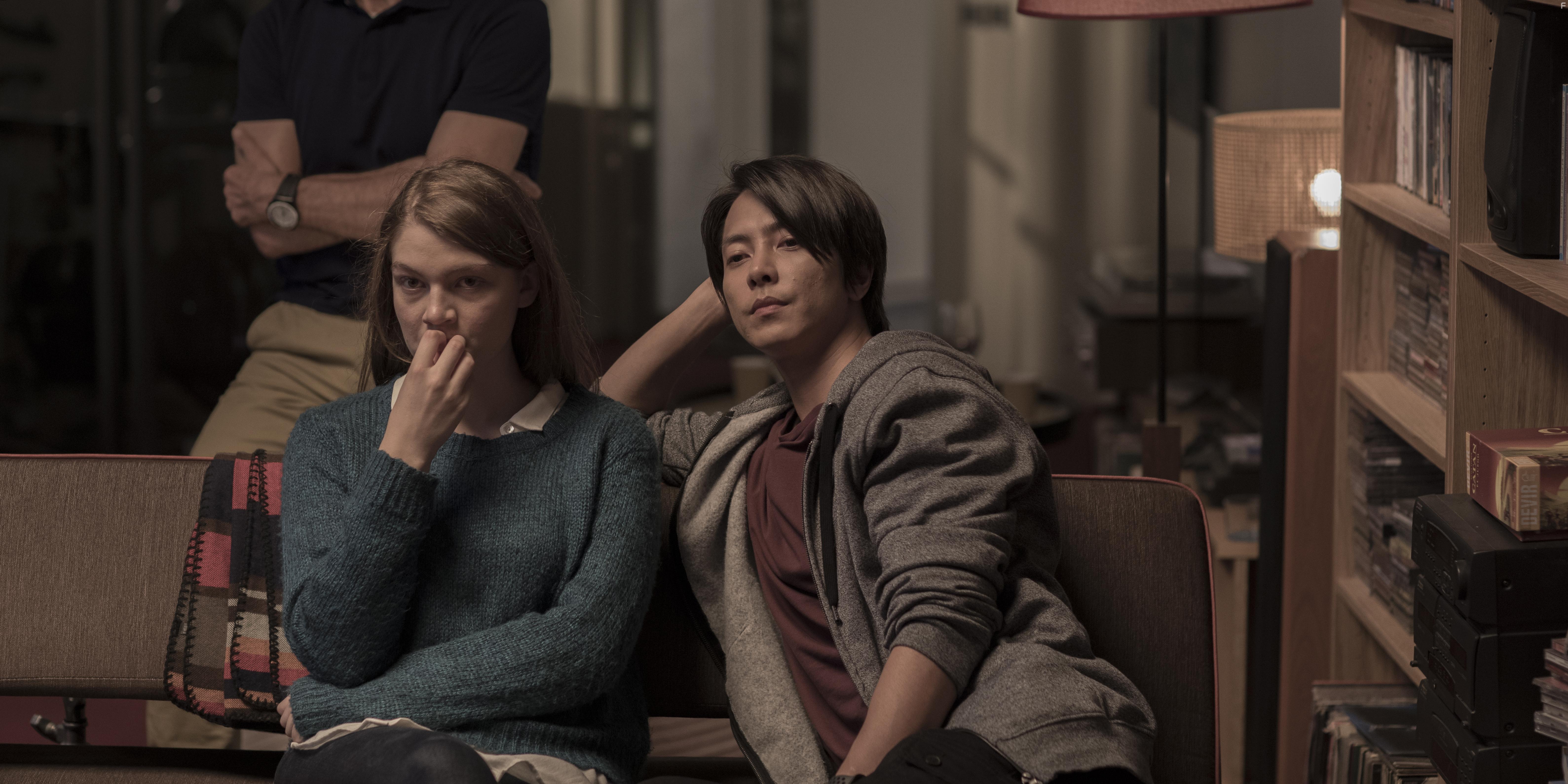 Tomohisa Yamashita and Katharine O'Donnelly in The Head (2020)
