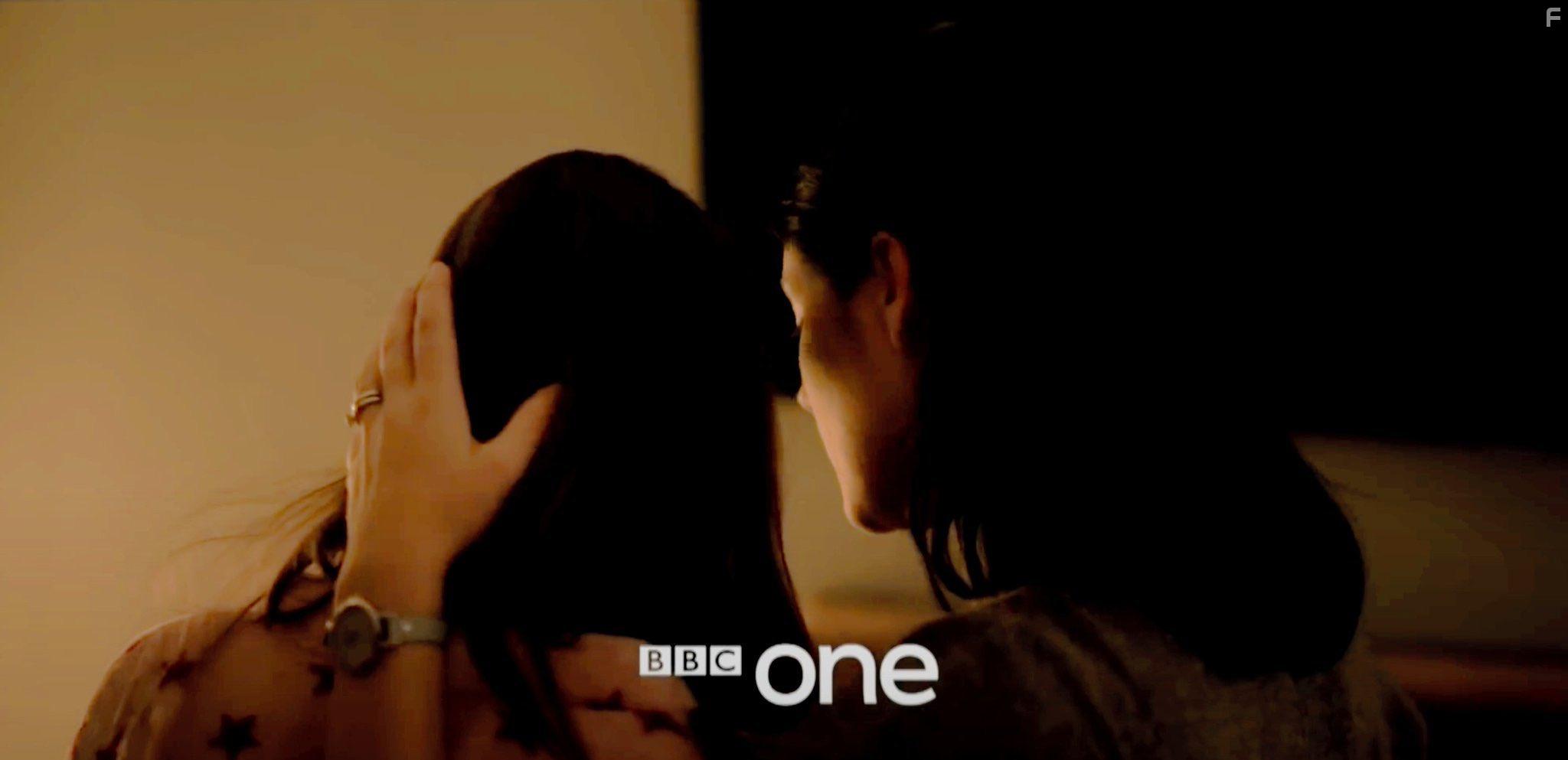 Annabel Scholey and Stephanie Gil in The Salisbury Poisonings (2020)