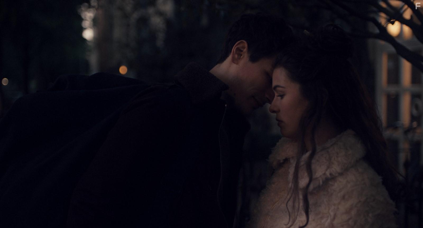 Henriette Confurius and Max Krause in Golden Twenties (2019)