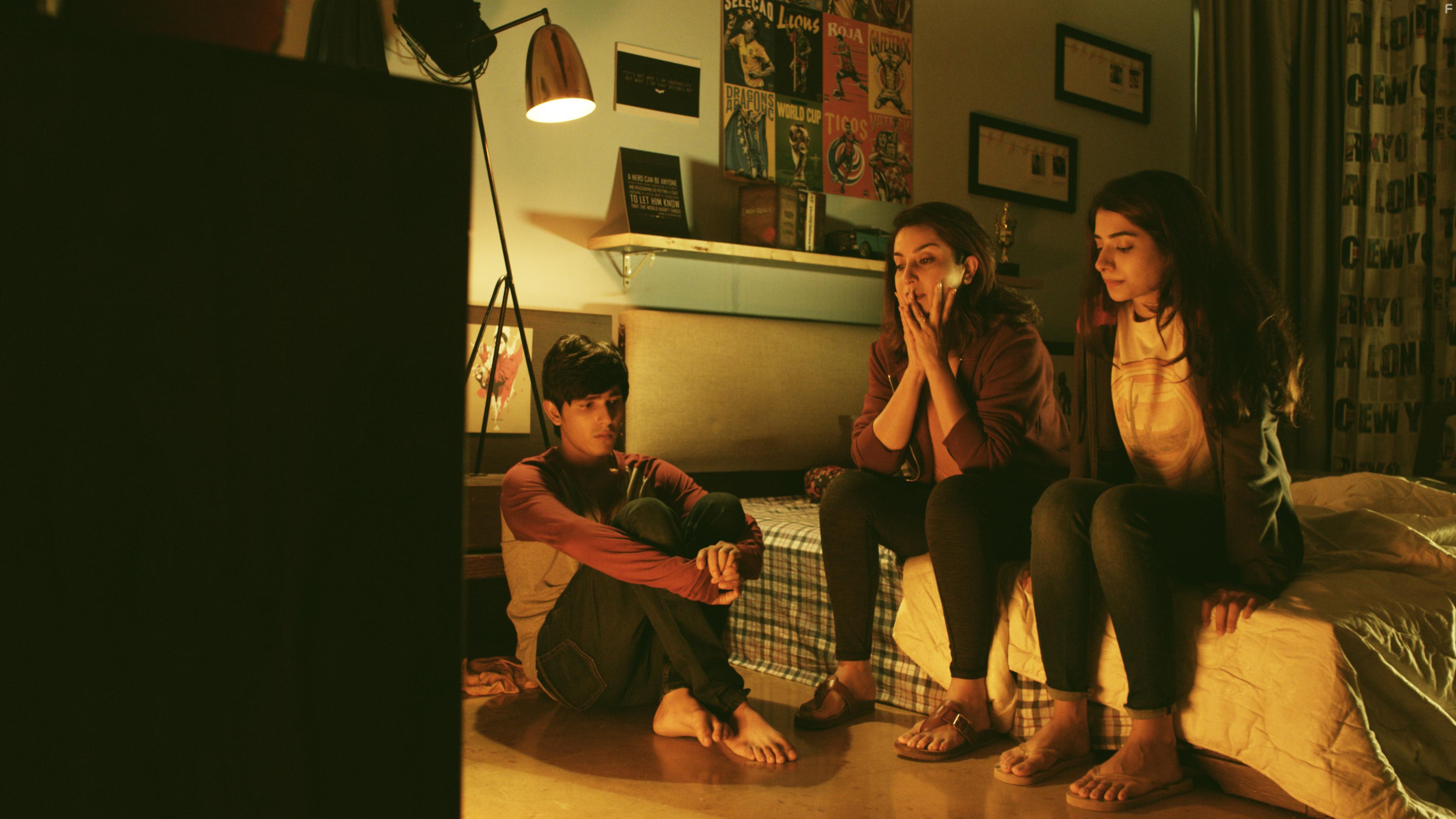 Hostages: Falling Apart (2019)