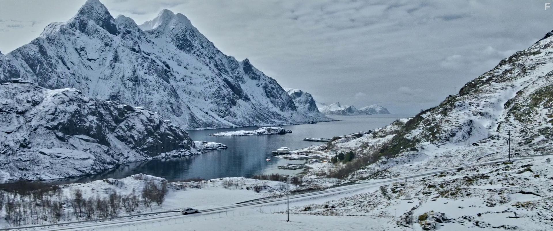 Breaking Surface (2020)