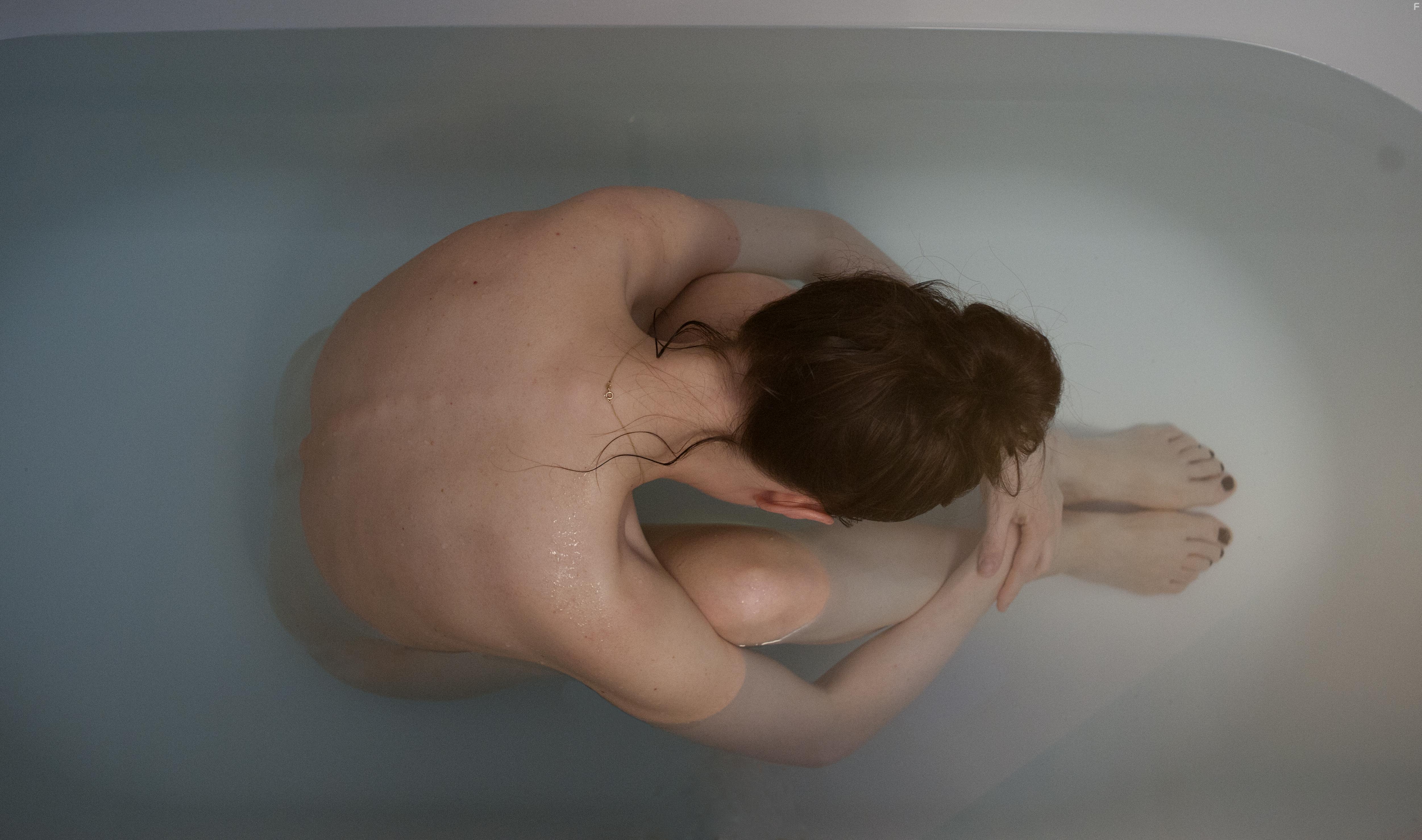 Carice van Houten in Instinct (2019)