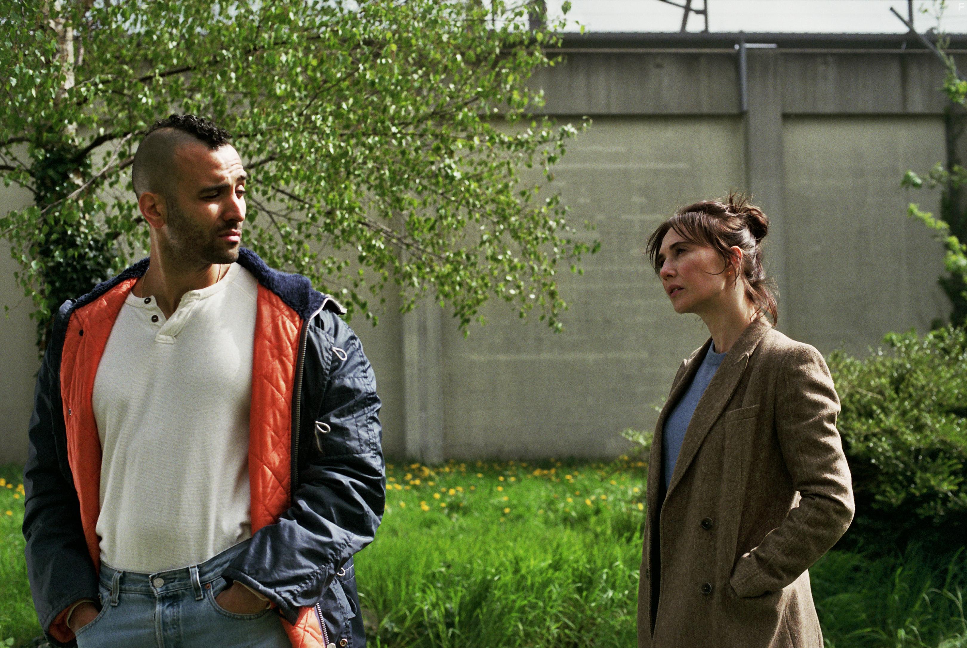 Carice van Houten and Marwan Kenzari in Instinct (2019)