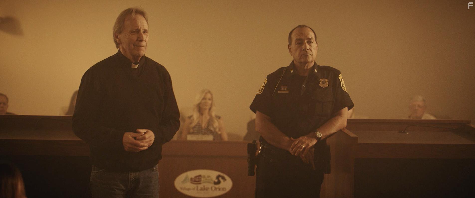 John C. Forman, Amy Andrews, and Jerry Narsh in Devil's Night: Dawn of the Nain Rouge (2020)