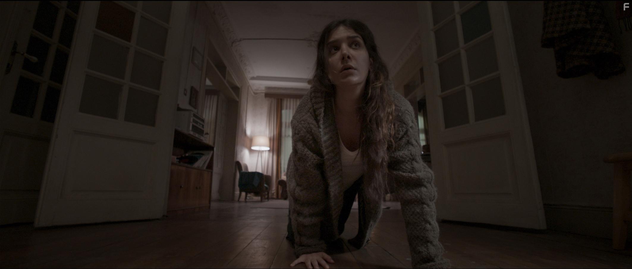 Algi Eke in Kaygi (2017)