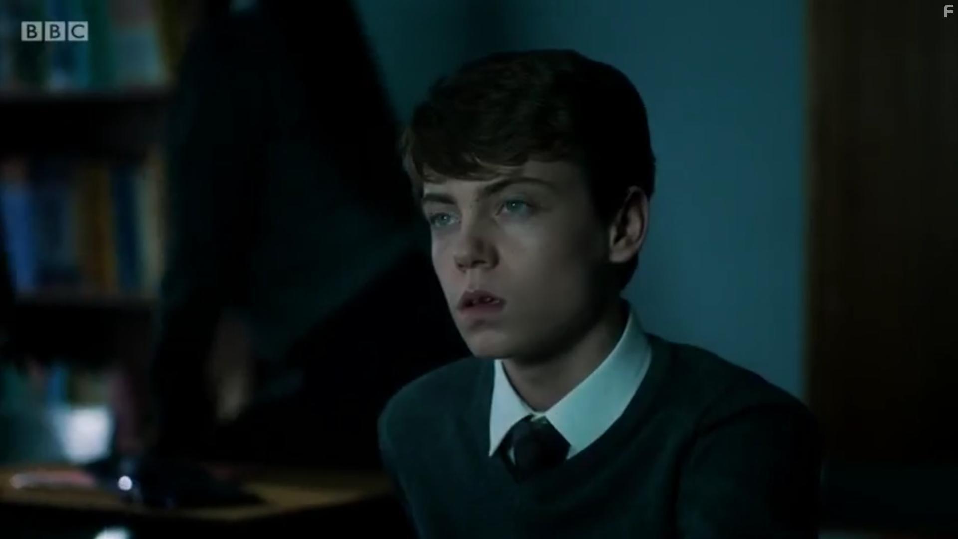 Oliver Finnegan in Creeped Out: Itchy (2019)