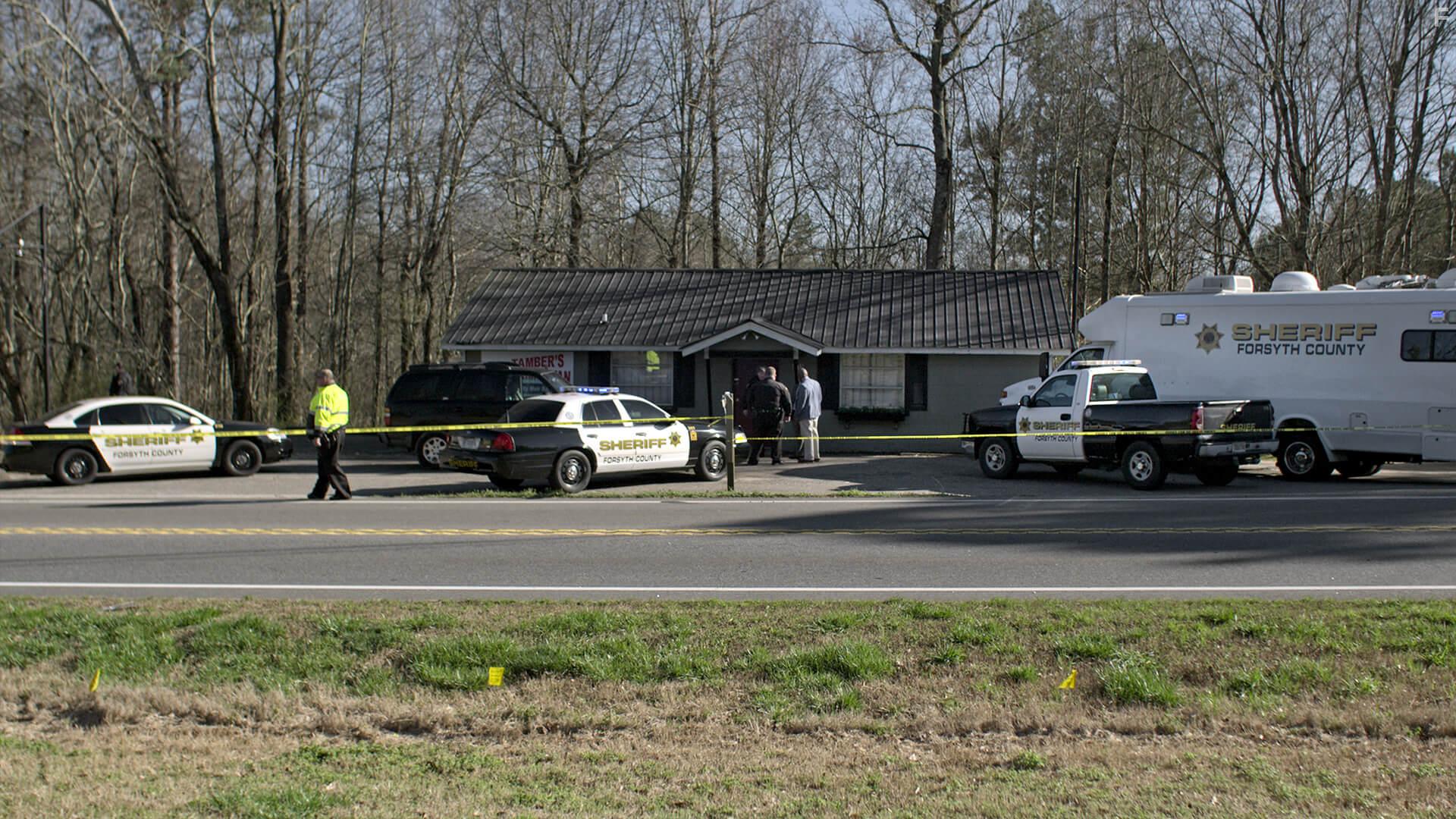 Unsolved Mysteries: 13 Minutes (2020)