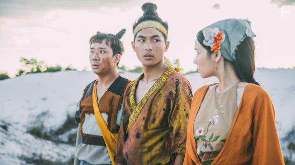 Tran Quoc Anh, Tran Thi Nha Phuong, and Tran Thanh in Trang Quynh (2019)