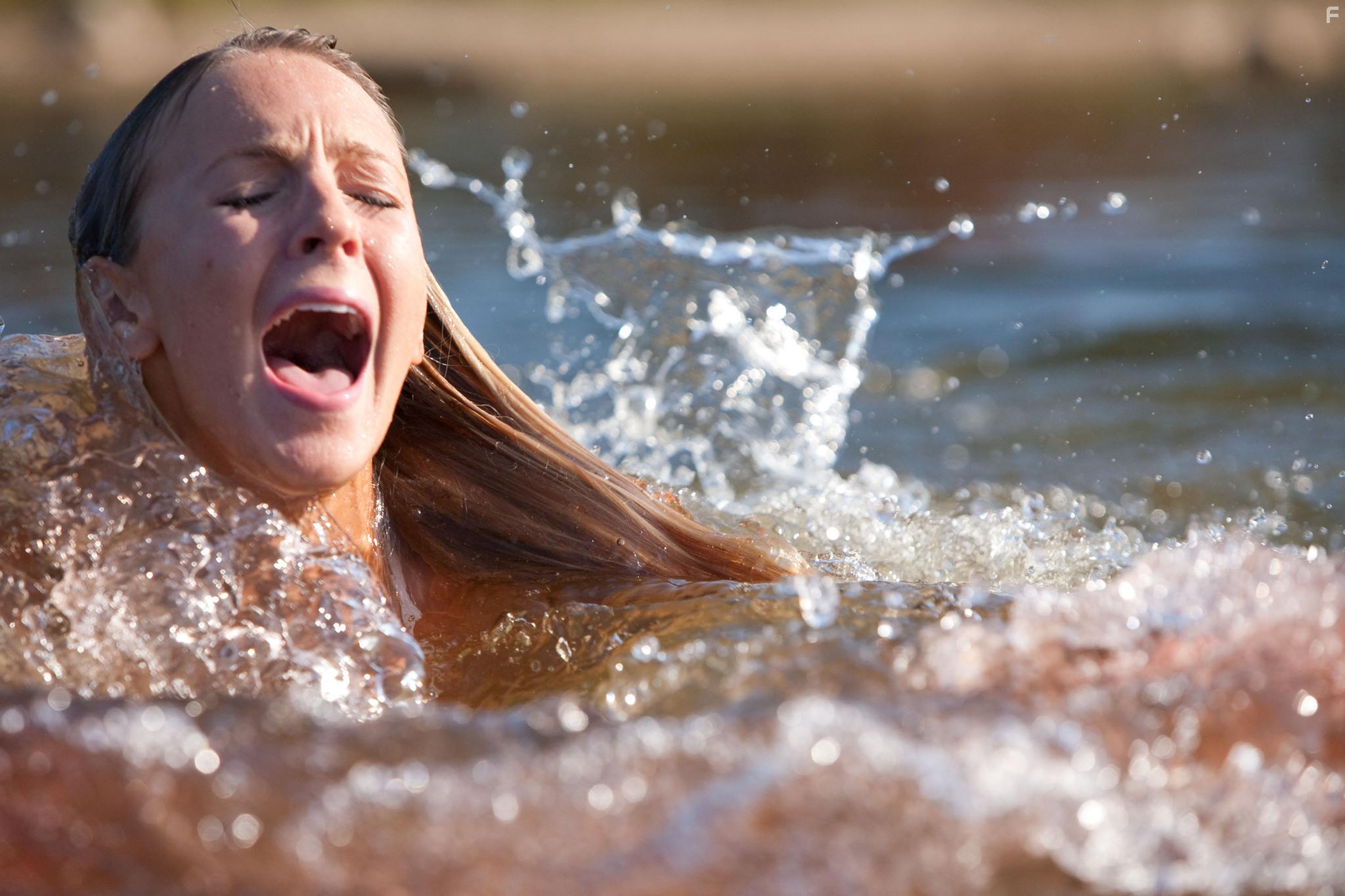 Christine Quinn in Shark Night 3D (2011)