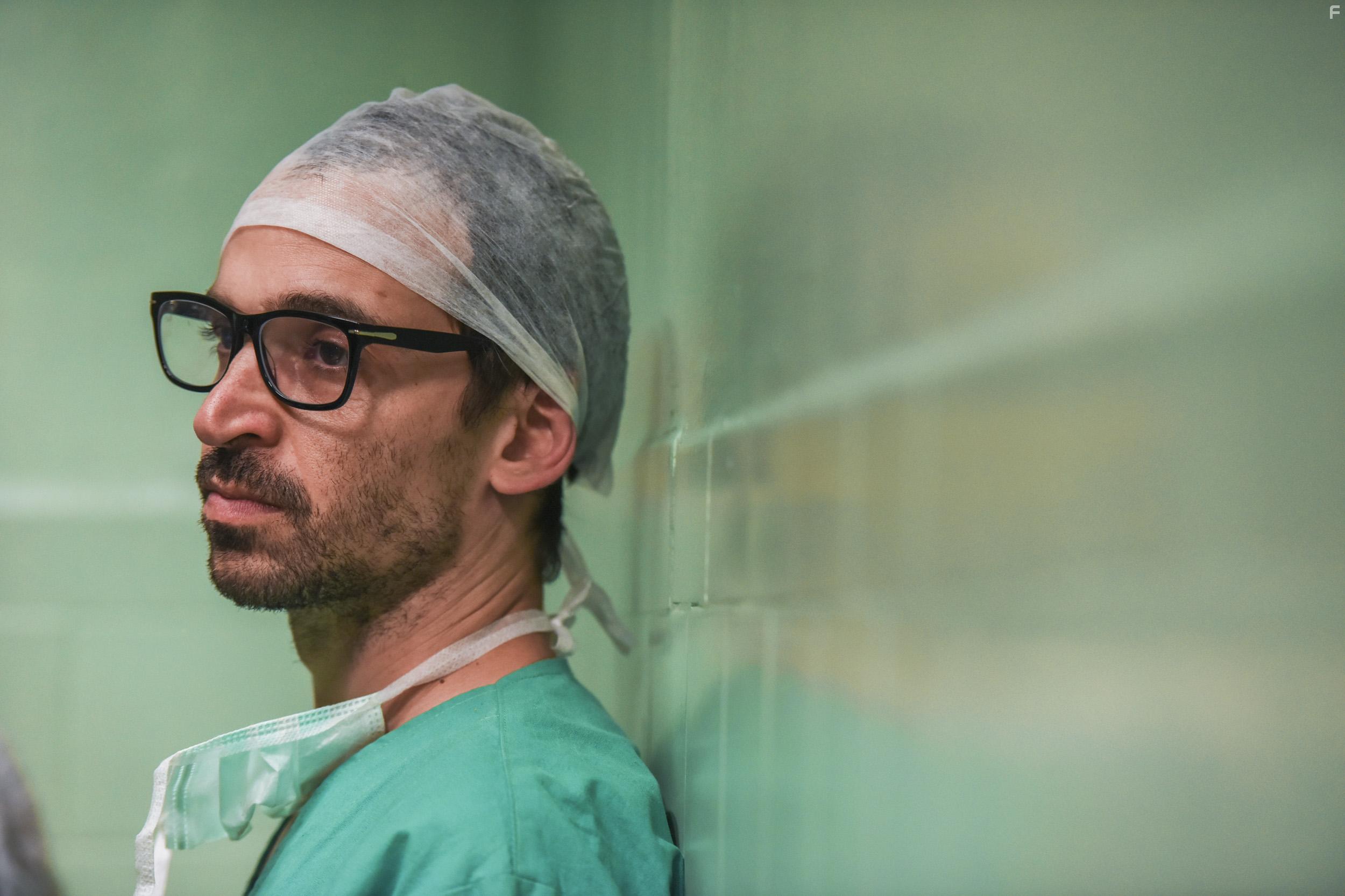 Jlio Andrade in Sob Presso (2016)