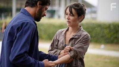 David Kammenos and Marie Dompnier in La Dernire Vague: Rvolte (2019)