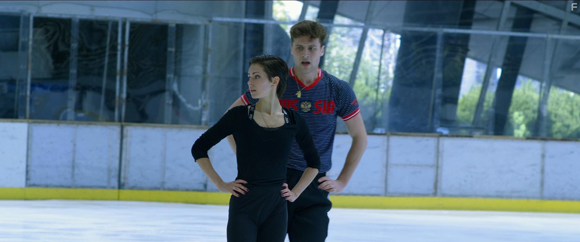Alexandr Enbert and Natalia Zabiiako in Unbroken (2020)