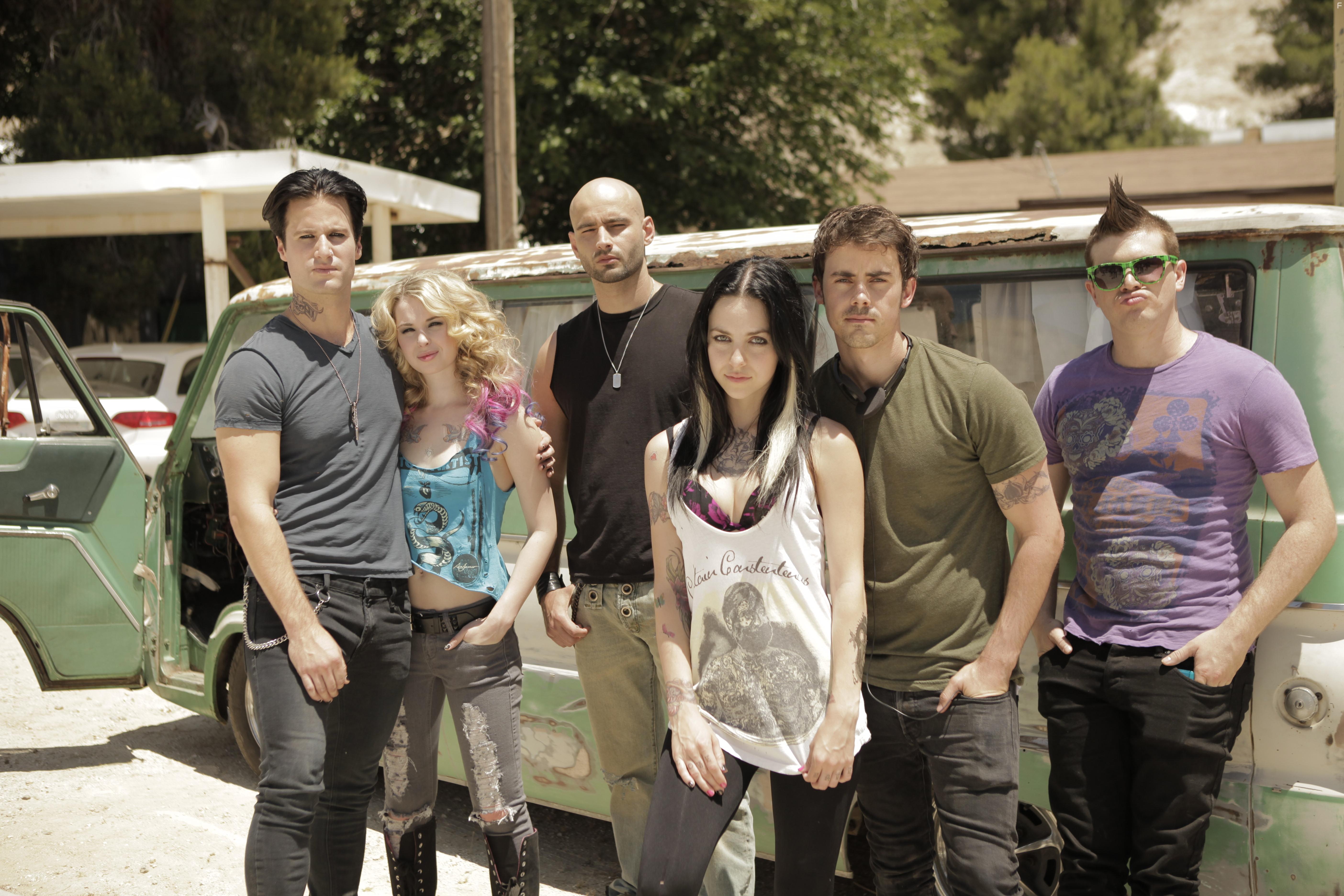 Kirsten Zien, Christian Monzon, Brittany Curran, Jake White, Julian Curtis, and Mike Randy in Captured (2020)