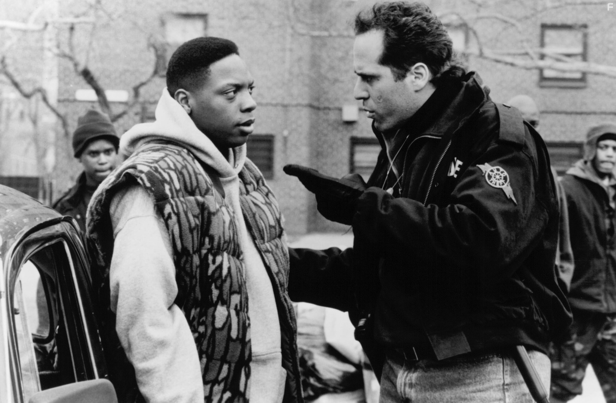 Shar-Ron Corley and Saul Stein in Дела в Нью-Джерси (1995)