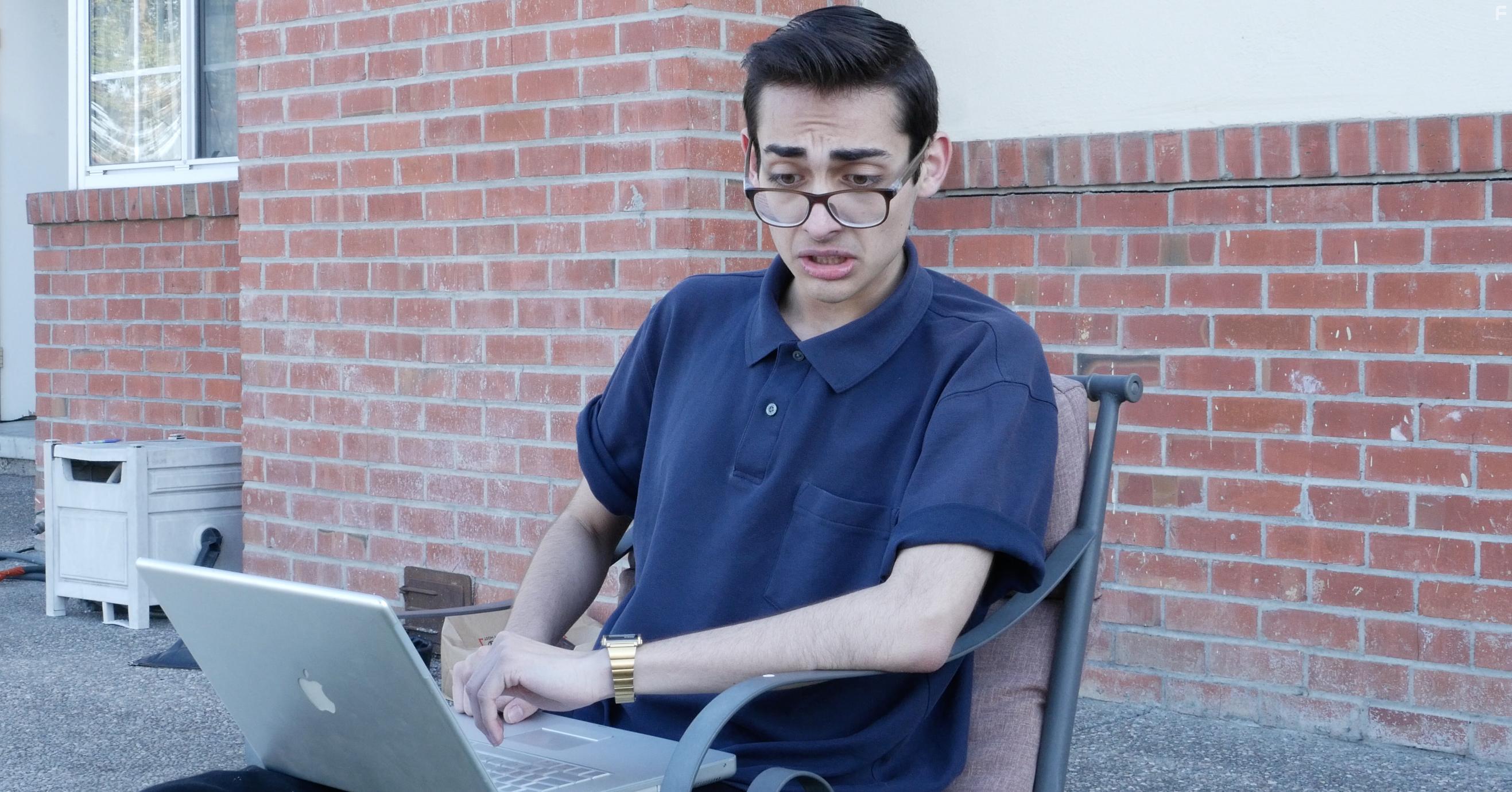 Bikini Valley Car Wash (2020)