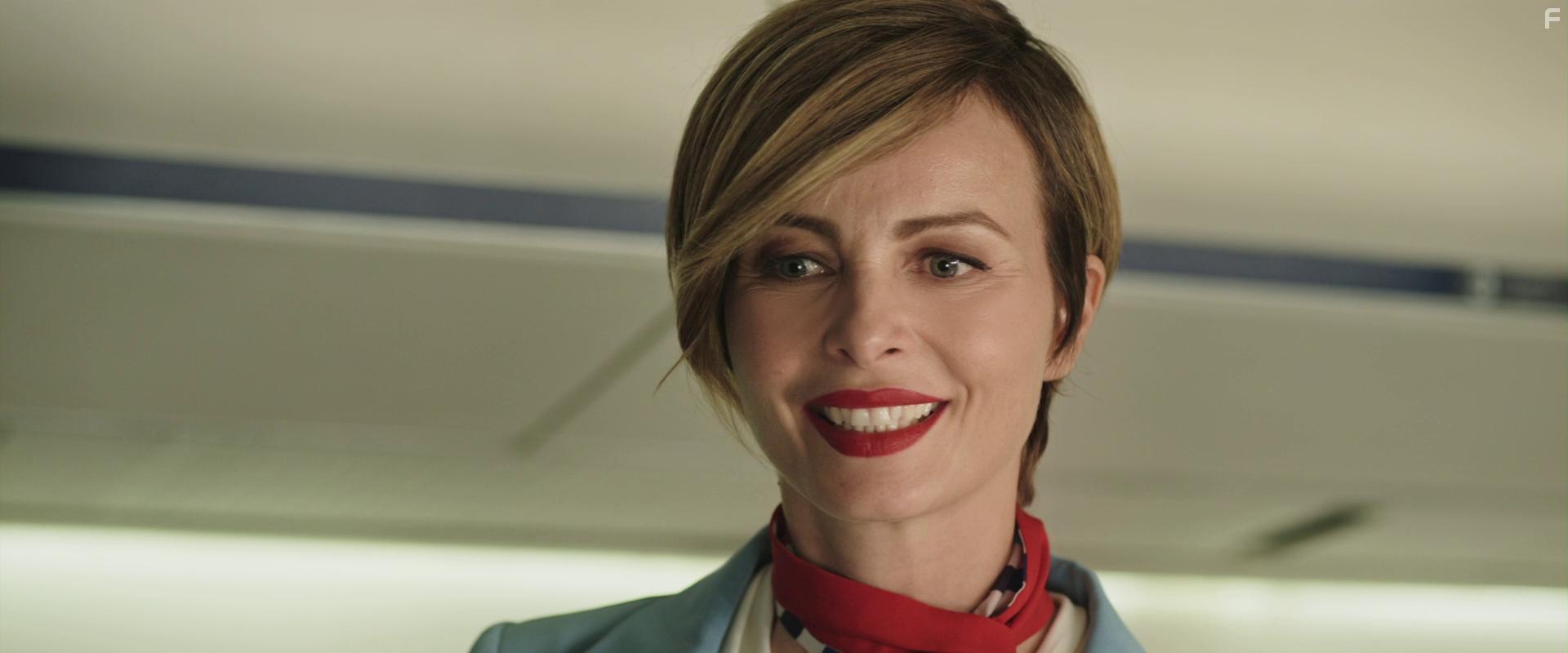 Violante Placido in Modalit aereo (2019)