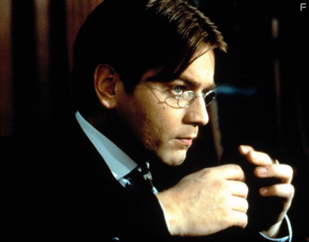 Ewan McGregor in Nora (2000)