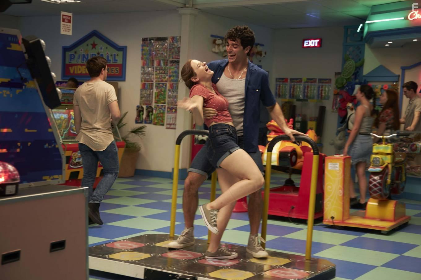 Joey King and Taylor Zakhar Perez in The Kissing Booth 2 (2020)