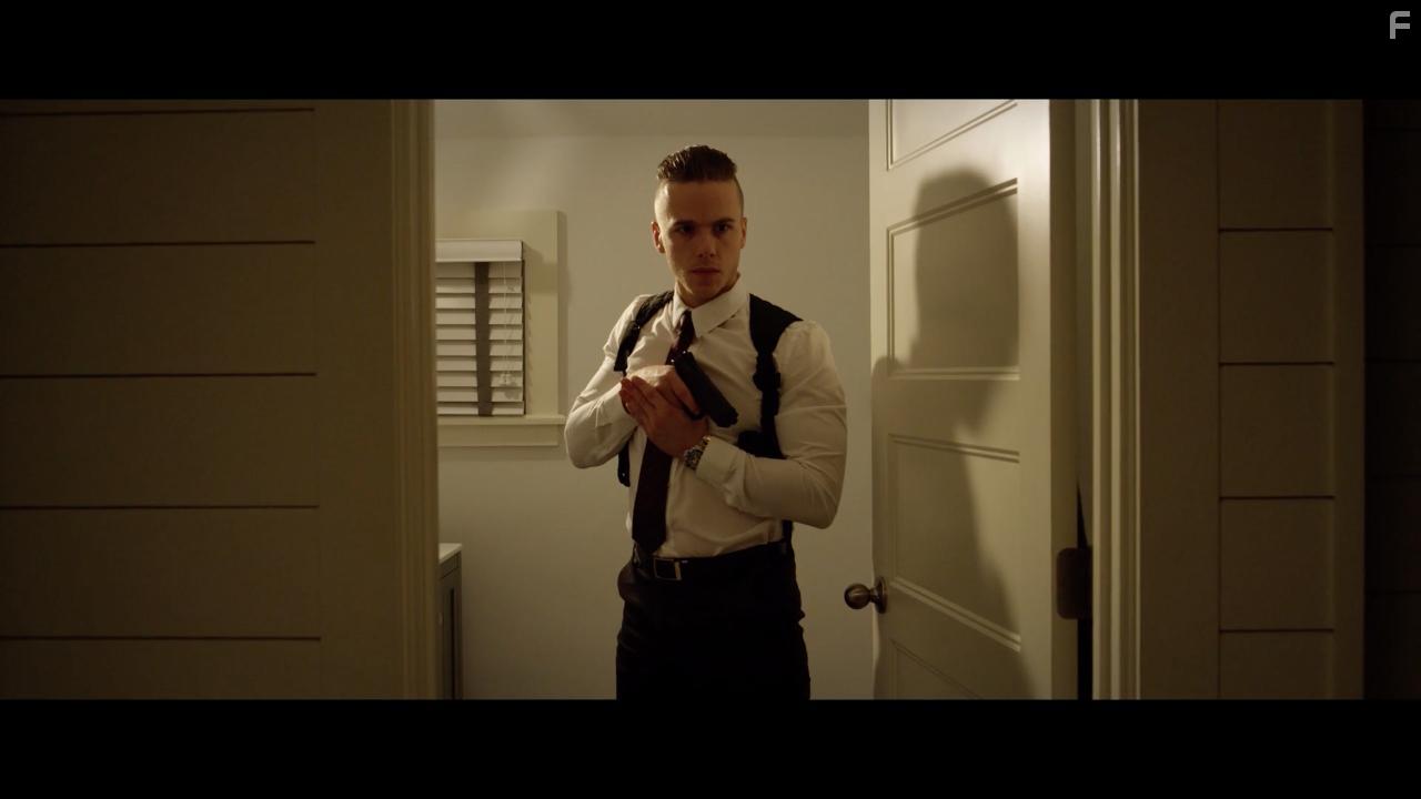 Peter Frde in Know Nothins (2018)