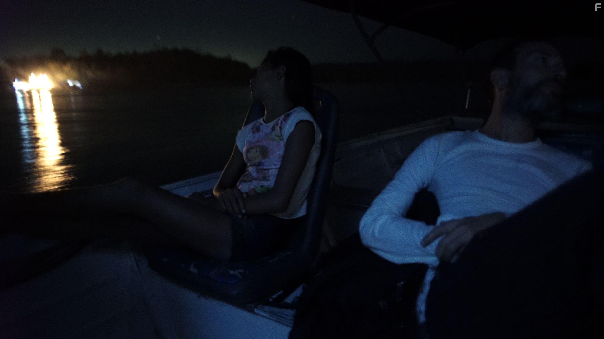 Marcelo Olinto and Kamodjara Xipaia in Sequestrada (2019)