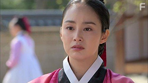 Tae-hee Kim in Jang Ok-jung, Sarang-e Salda (2013)