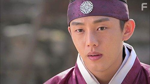 Ah-In Yoo in Jang Ok-jung, Sarang-e Salda (2013)