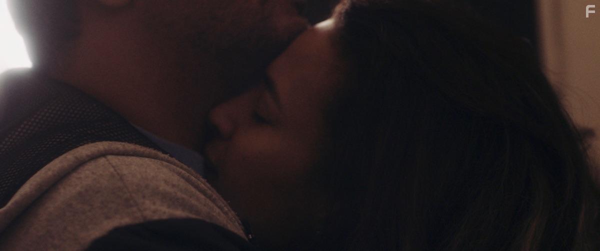 Hind Sabri and Hakim Boumsaoudi in Noura Rve (2019)