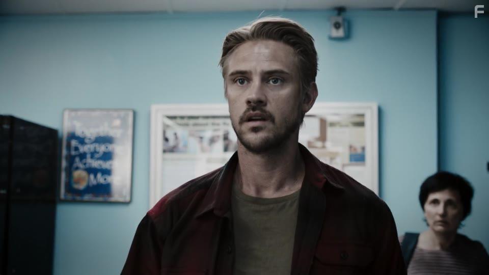 Boyd Holbrook in The Fugitive (2020)