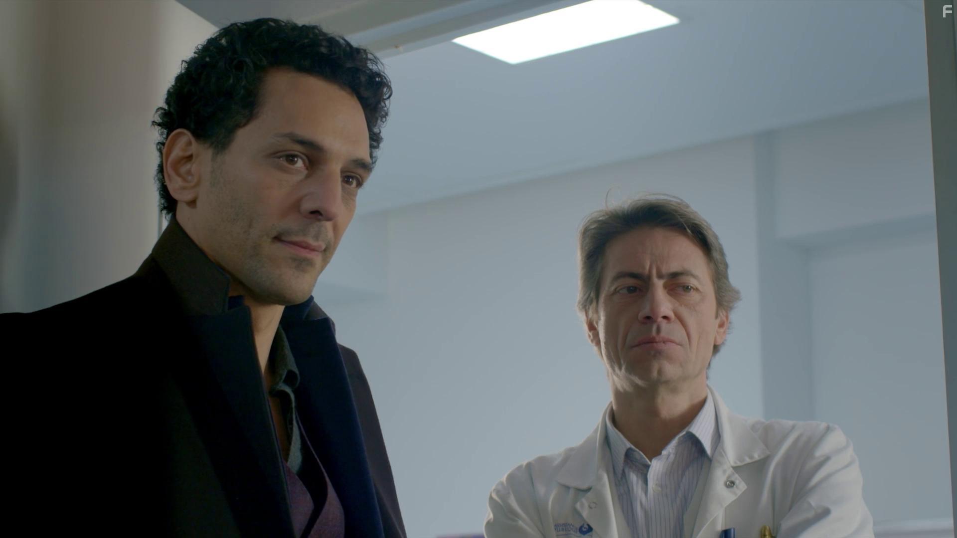 Tomer Sisley and Luc Antoni in Balthazar (2018)