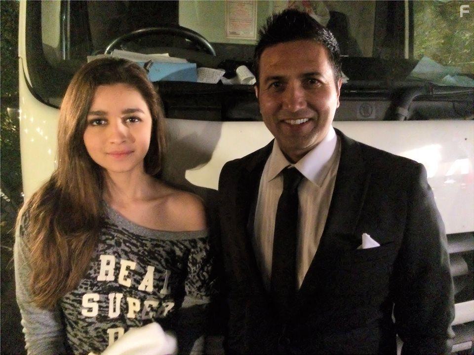 Alia Bhatt and Kumud Pant in Shaandaar (2015)