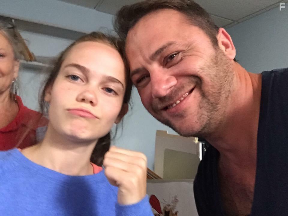 Shannon Brown and Oona Laurence in What We Found (2020)