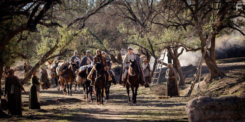 Mark Rylance and Gana Bayarsaikhan in Waiting for the Barbarians (2019)