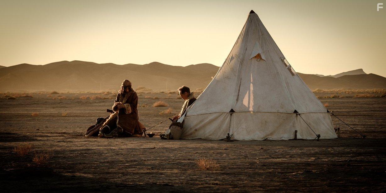 Mark Rylance in Waiting for the Barbarians (2019)